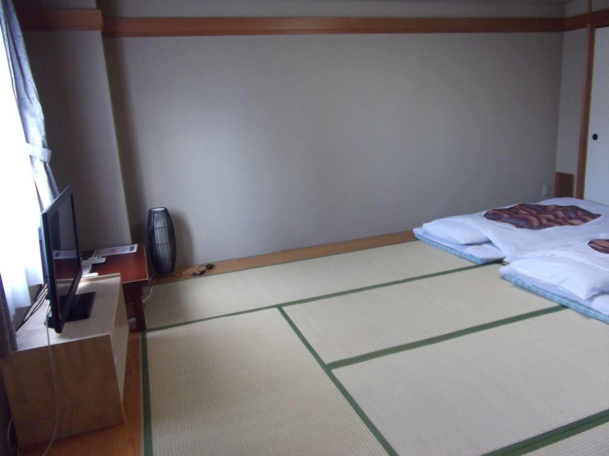 Ichikawa Grand Hotel Kültér fotó