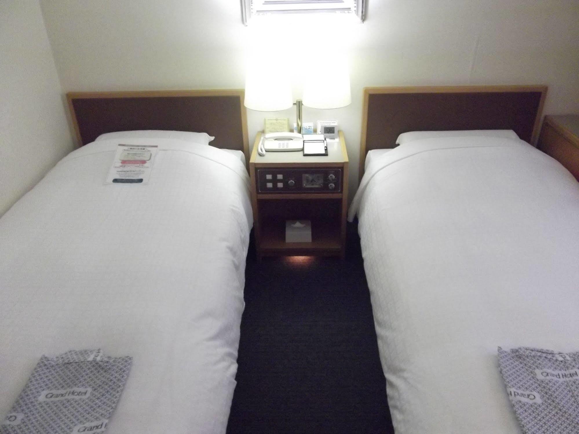 Ichikawa Grand Hotel Kültér fotó